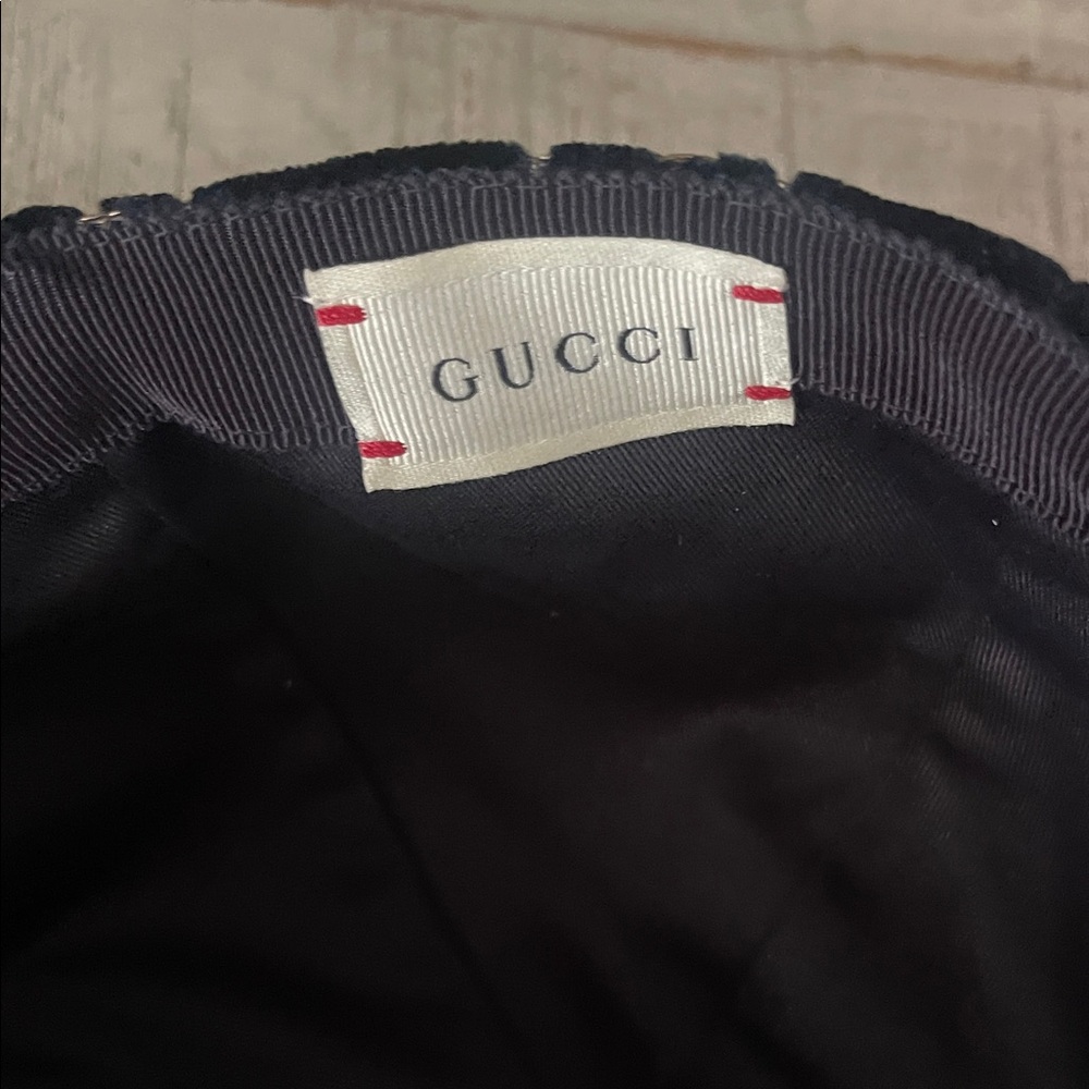 Gucci Navy Velvet Monogram Cap - Picture 4 of 7